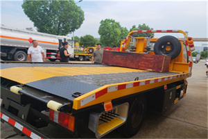 原阳附近拖车电话号码服务