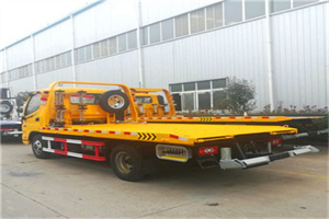 原阳附近拖车救援搭电